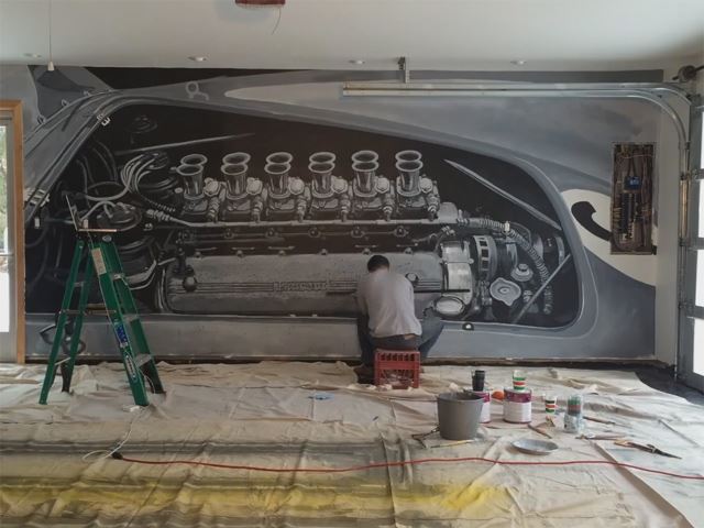 Двигатель Ferrari V12 должен быть нарисован на стене каждого гаража 